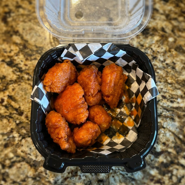 Wings Boneless 6 Count.